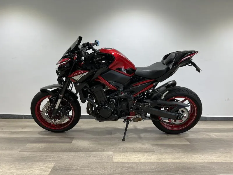 Z 900