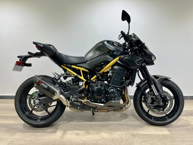 Z 900