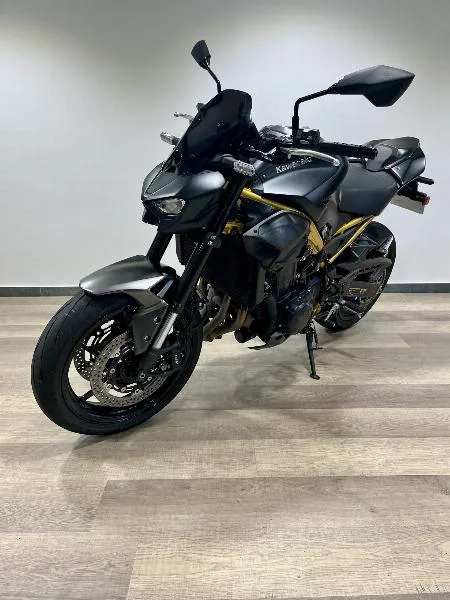 Z 900
