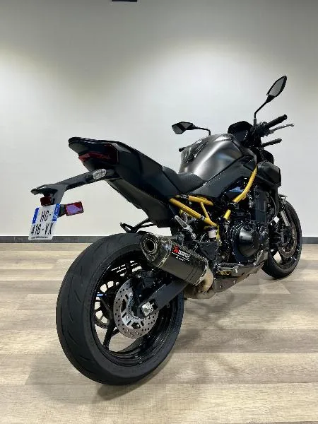Z 900