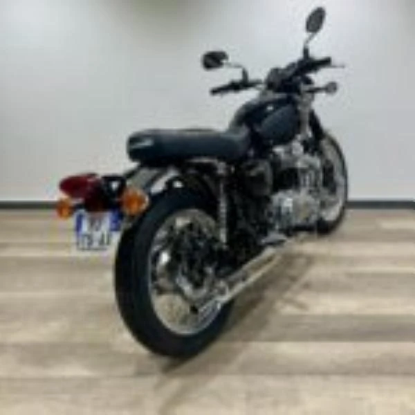 W 800