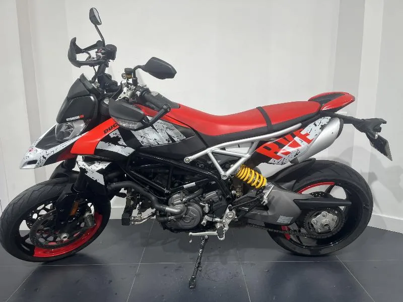 HYPERMOTARD