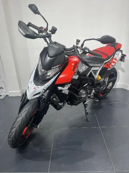 HYPERMOTARD
