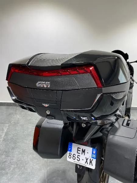 VFR 800 F