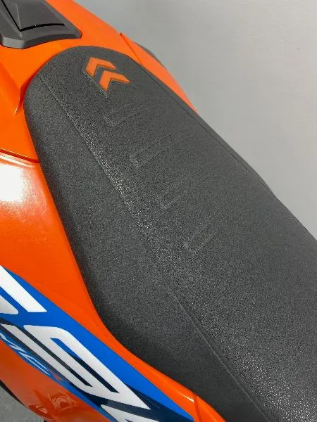 690 SMC R