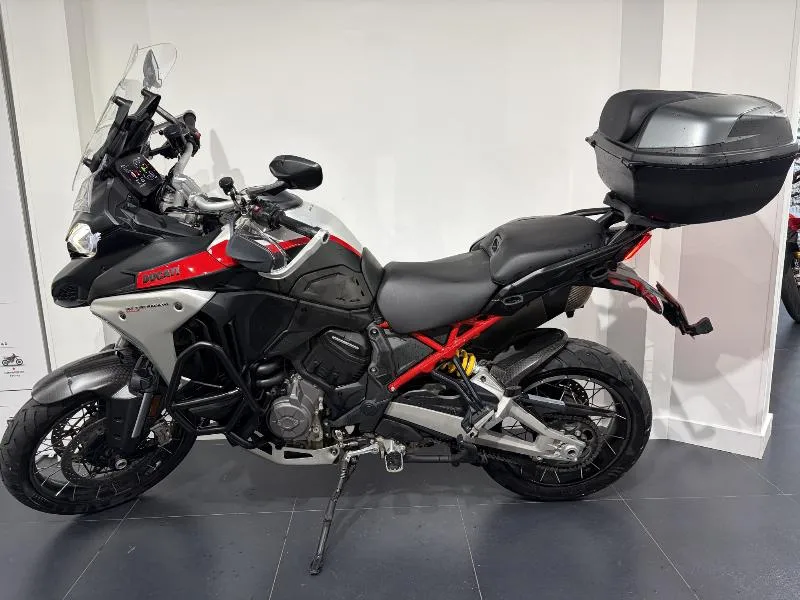 Multistrada V4 rally radar