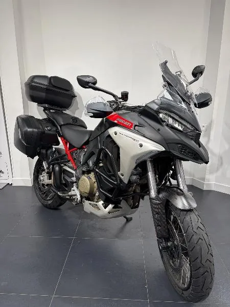 Multistrada V4 rally radar