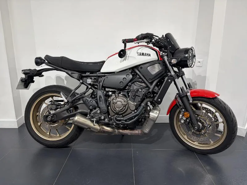 XSR 700 ABS