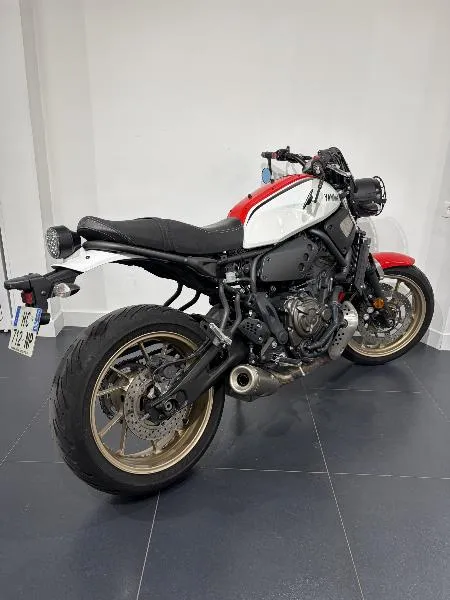 XSR 700 ABS