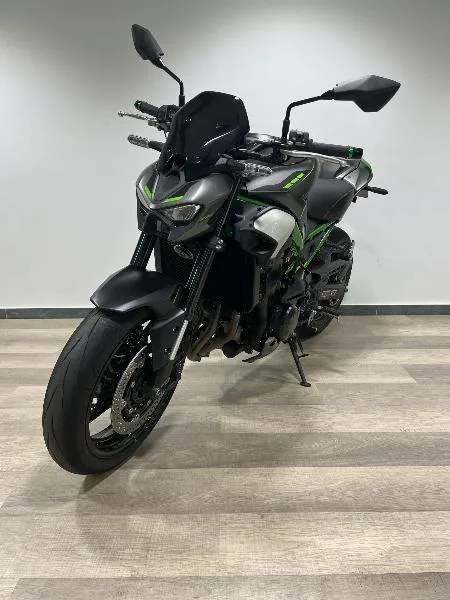 Z 900
