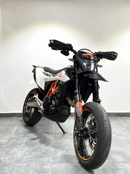 690 SMC R