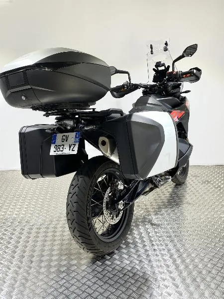 790 ADVENTURE