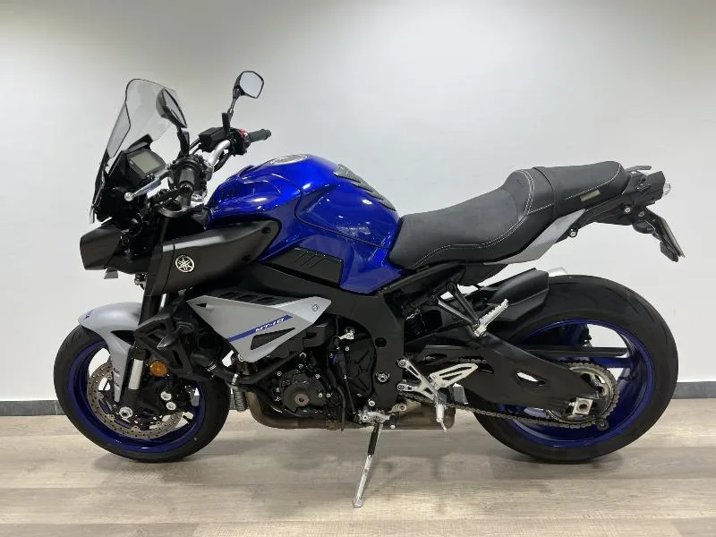 MT10