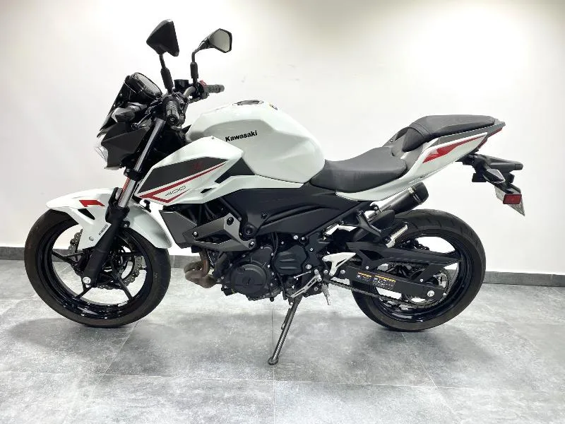 Z400