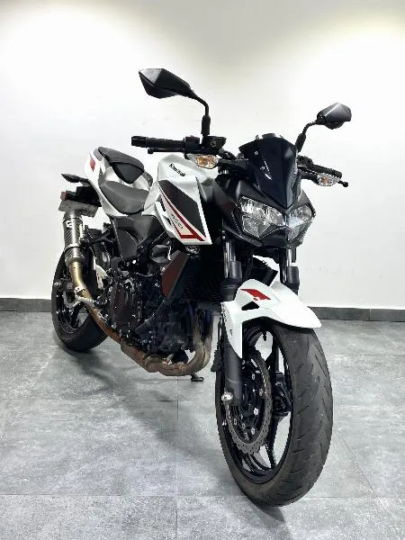 Z400