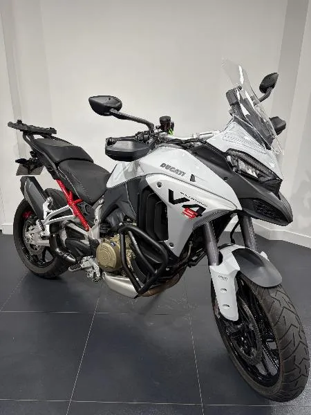 MULTISTRADA V4 S