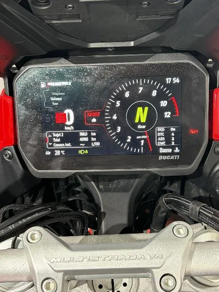 MULTISTRADA V4 S