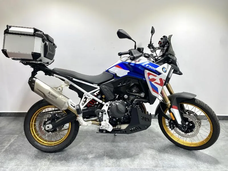 F 900 GS