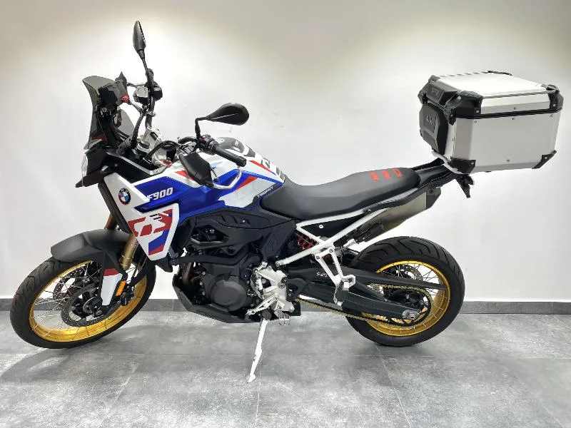 F 900 GS
