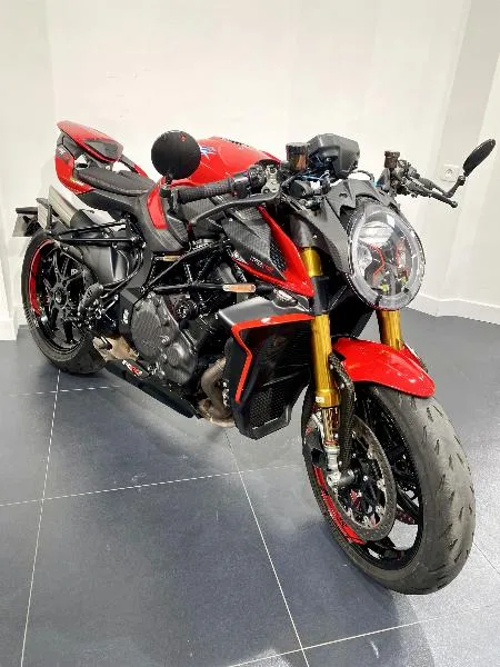 BRUTALE 1000 RR