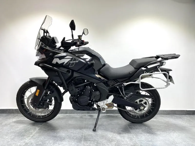 MT 700