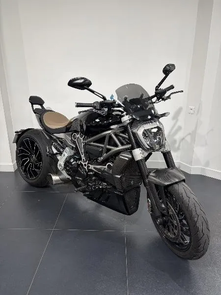 XDIAVEL S