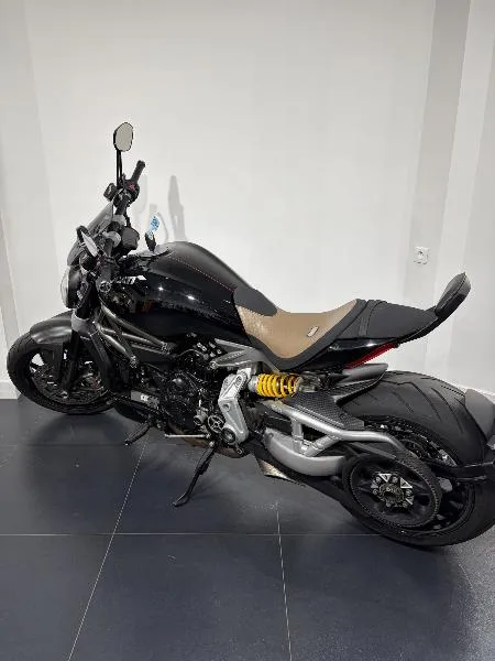 XDIAVEL S