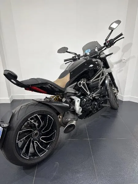 XDIAVEL S