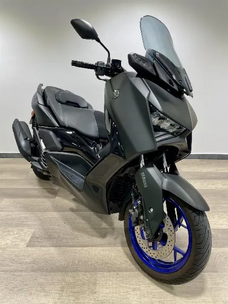 XMAX 125 TECH MAX