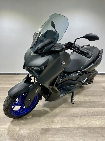 XMAX 125 TECH MAX