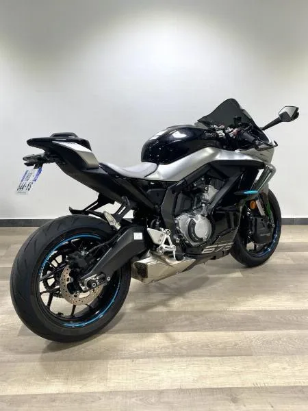 SR 675 R