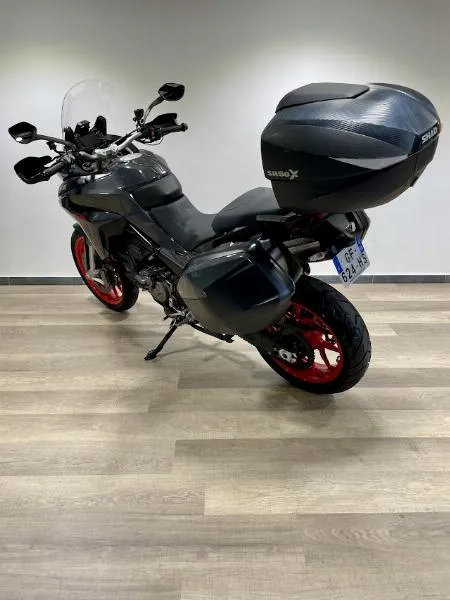 MULTISTRADA V2S