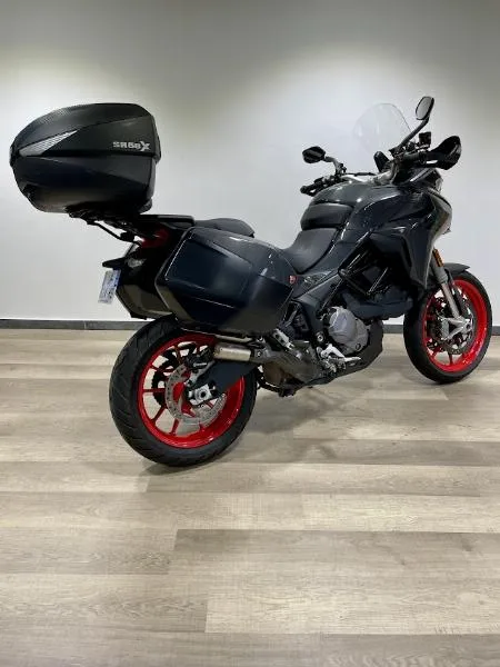 MULTISTRADA V2S