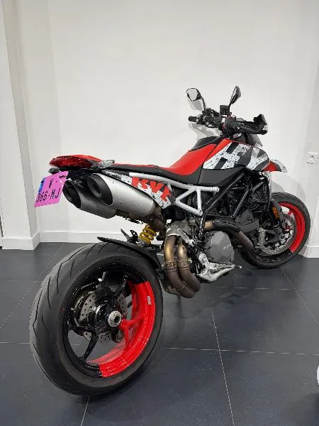 HYPERMOTARD