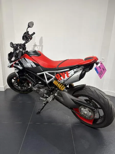 HYPERMOTARD