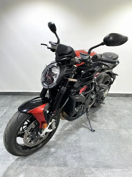 BRUTALE 800 RR