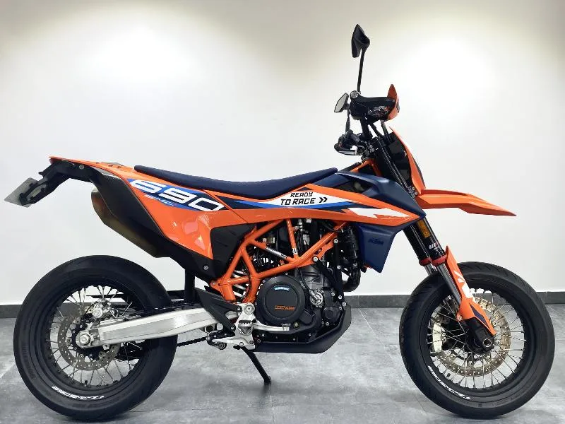 690 SMC R