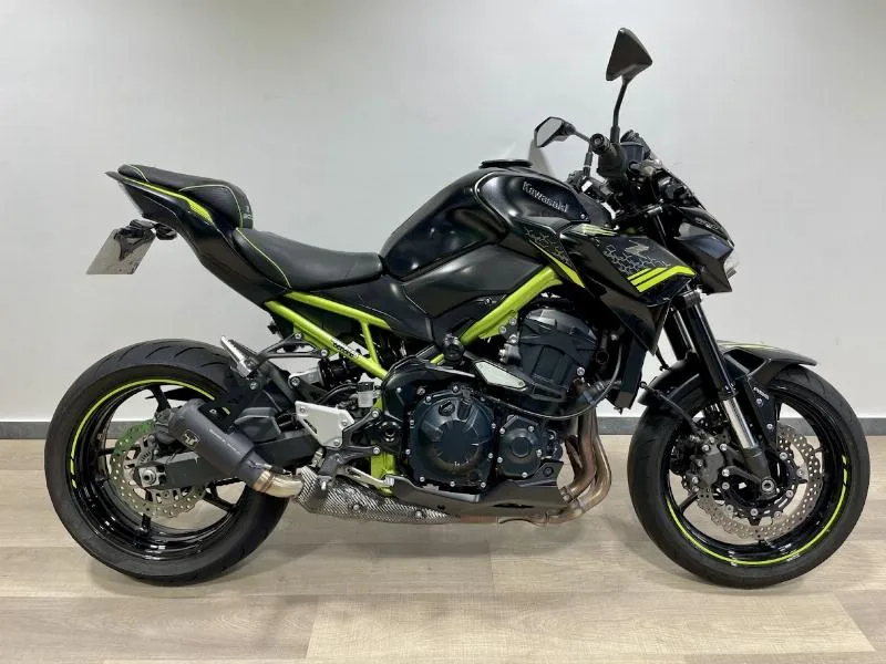 Z 900
