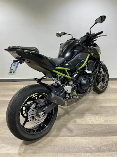 Z 900