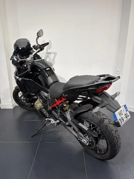 MULTISTRADA V4 S