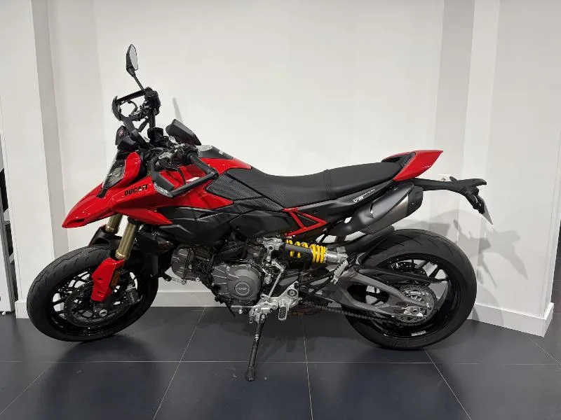 HYPERMOTARD V2
