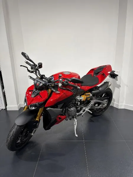 STREETFIGHTER S