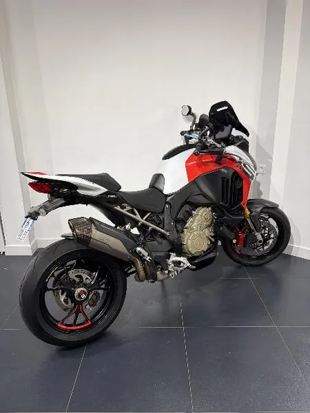 MULTISTRADA V4 S