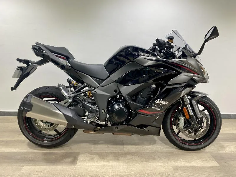 1100 SX SE