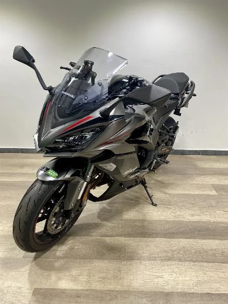 1100 SX SE