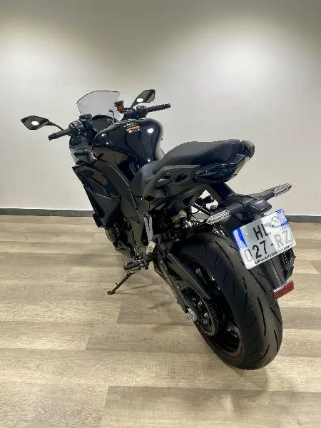 1100 SX SE