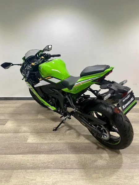 Ninja ZX4RR