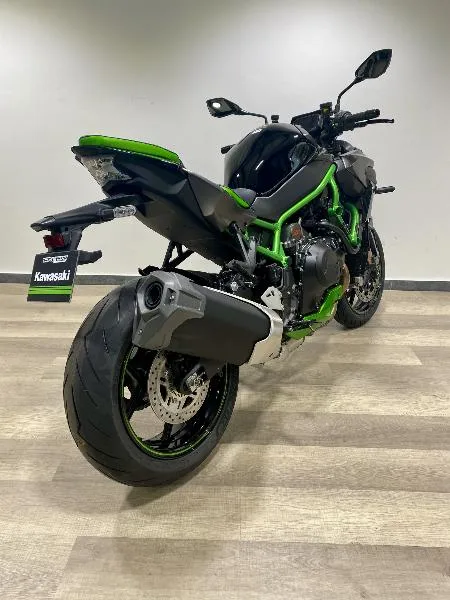 Z H2 SE