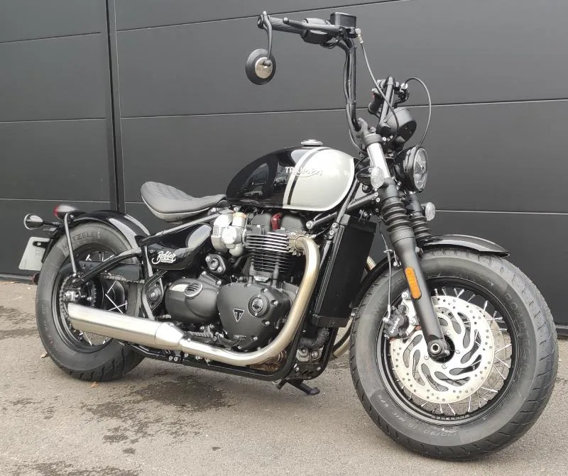 Bonneville Bobber 1200 2025