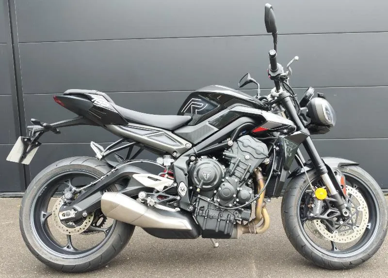 STREET TRIPLE 765 R A2